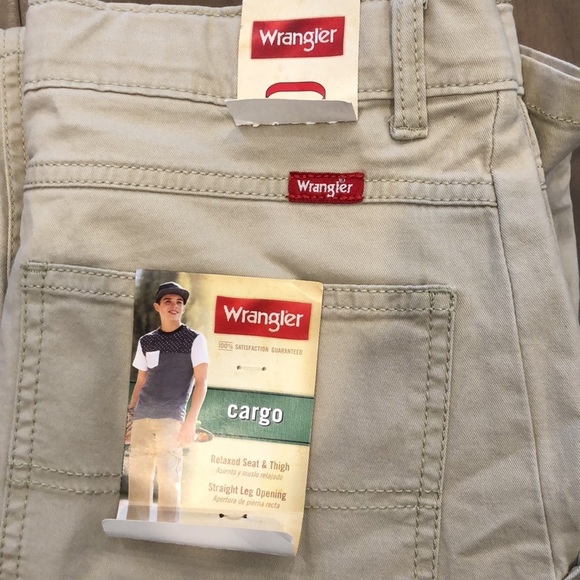 🤠 Wrangler Boys Cargo Pants- brand new WITH tags! - Picture 2 of 6